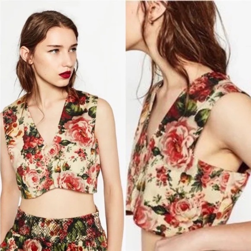 Zara Woman Floral V-Neck Crop Top Size Small V-Neck Sleeveless Roses Back Zipper